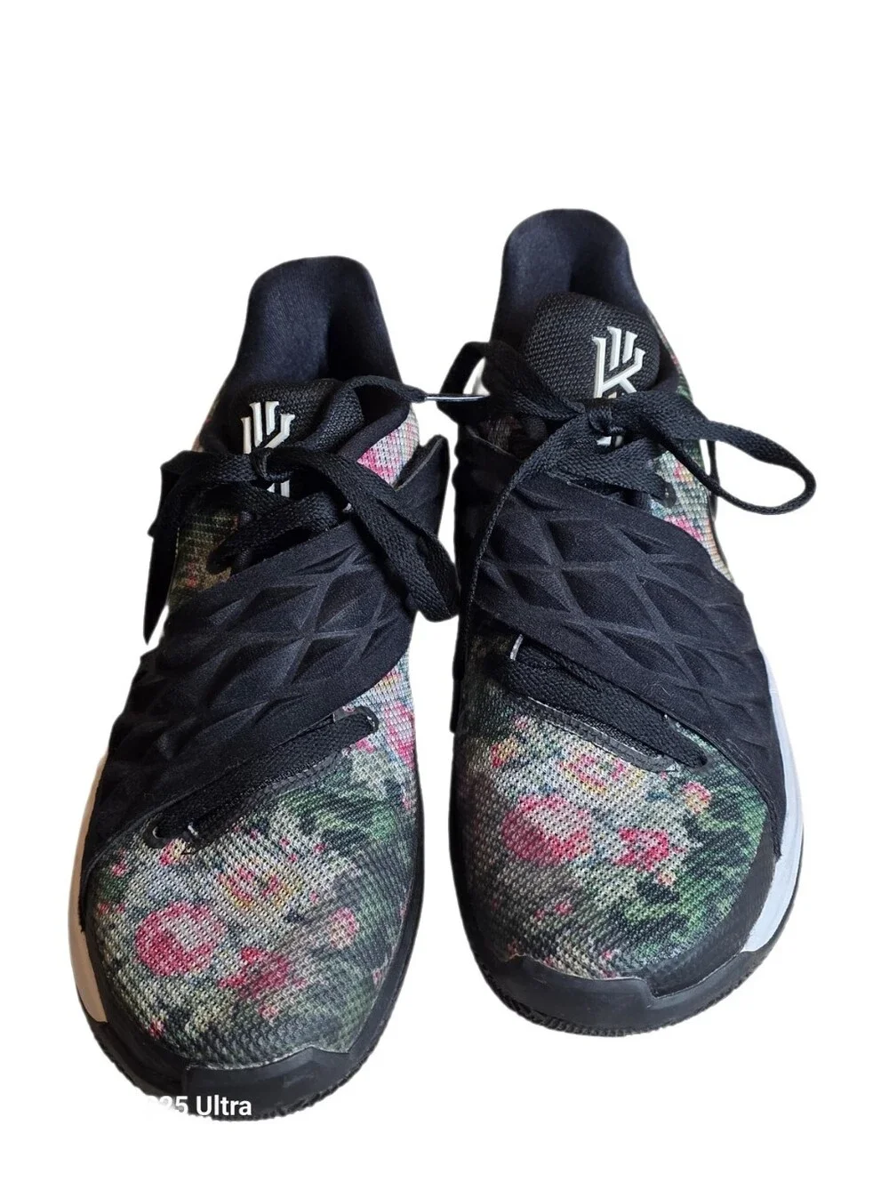 Nike Kyrie Low Floral Black Multicolor Basketball Shoes AO8979-002 Size 10